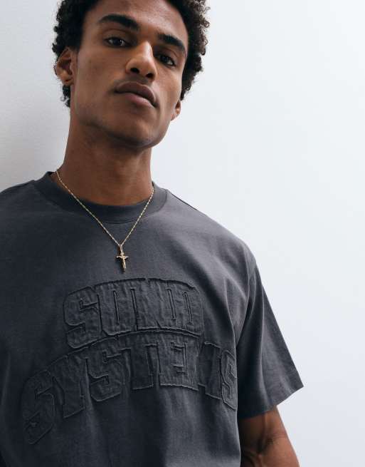 ASOS DESIGN Boxy Relaxed T-Shirt mit Used-Applikation in Grey Wash, 5 von 5