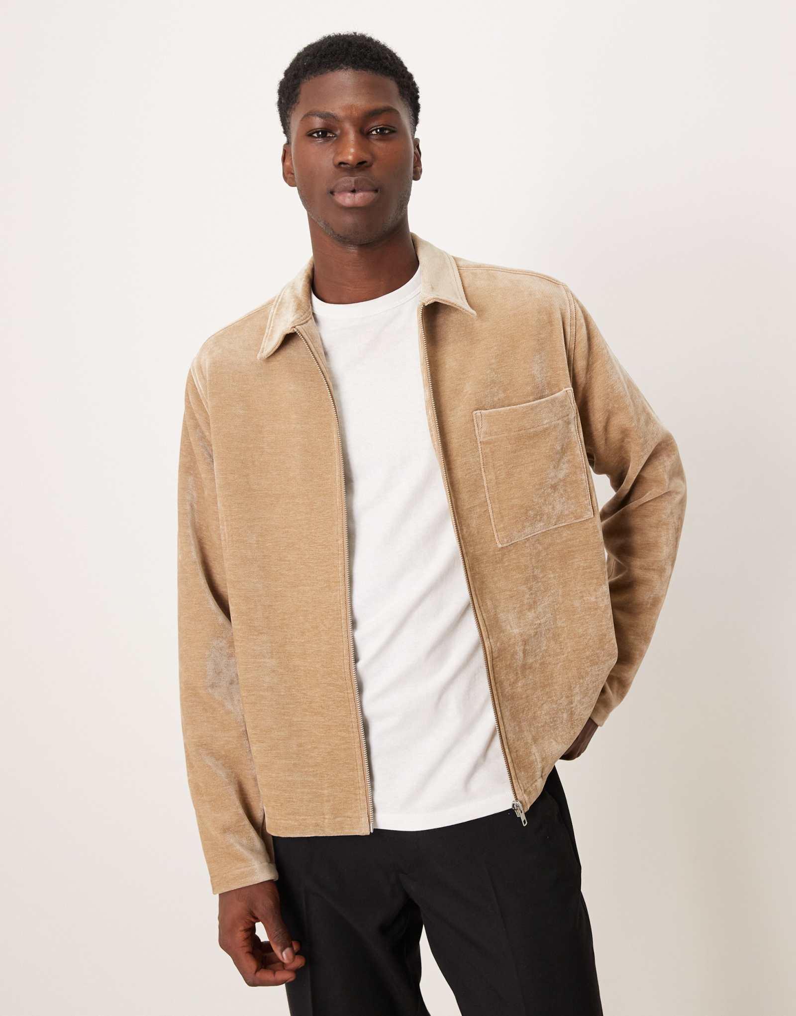 ДИЗАЙНЕРСКАЯ рубашка ASOS свободного кроя с непринужденной текстурой бежевого цвета