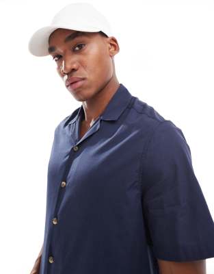 ASOS DESIGN boxy shirt with revere collar and short sleeves in navy-Black