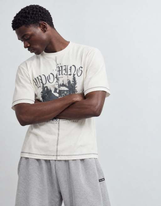 ASOS DESIGN boxy T-shirt med kontrastsyninger og landskabsprint i råhvid, 10 af 10