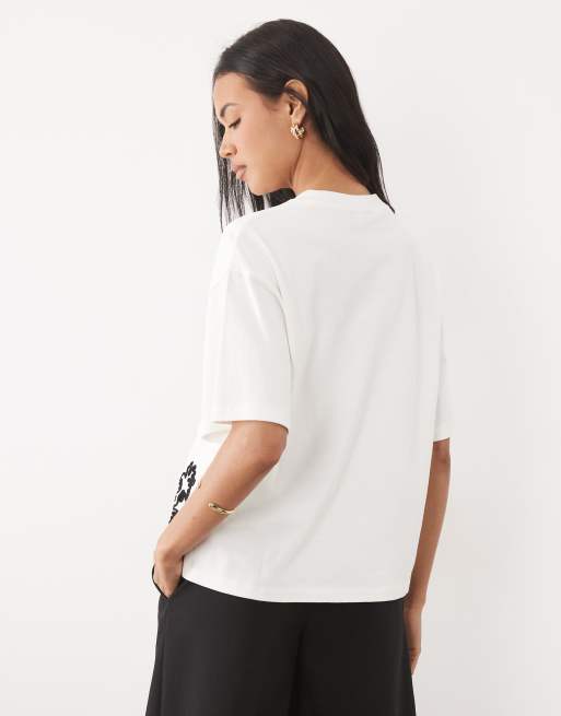 ASOS DESIGN boxy t-shirt with cornelli floral detail in white, 4 of 4