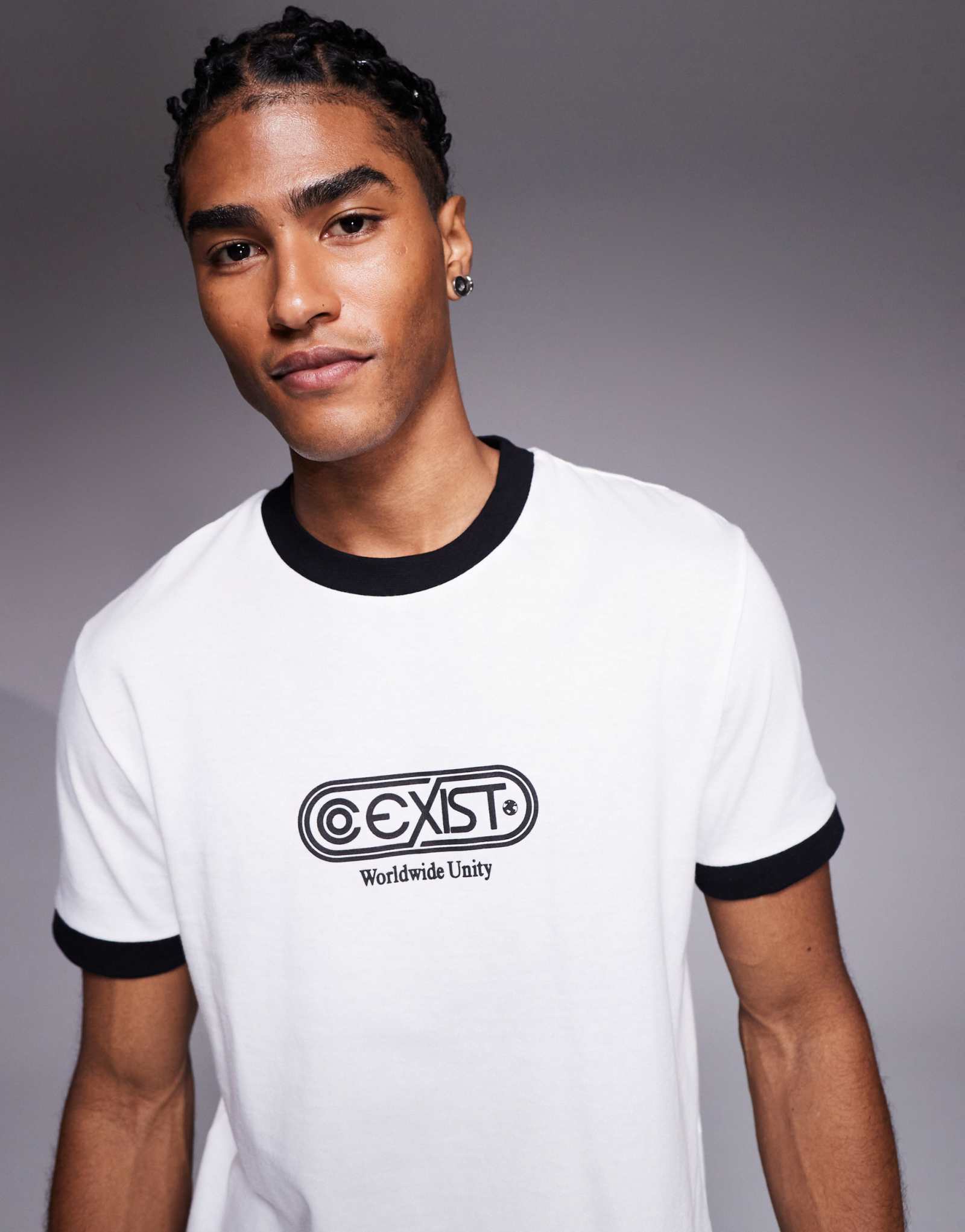ДИЗАЙНЕРСКАЯ футболка ASOS квадратного сечения с текстовым рисунком белого цвета