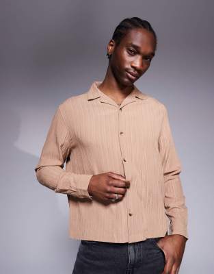 boxy textured regular shirt in neutral-Brown