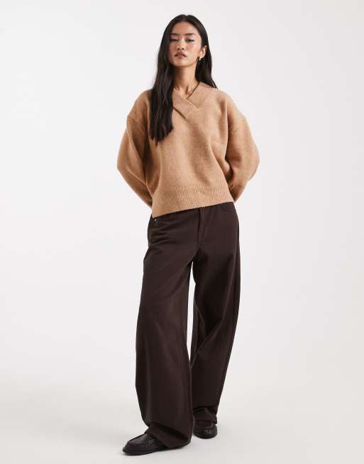 ASOS DESIGN boxy v neck jumper with side split detail in camel, 2 of 4