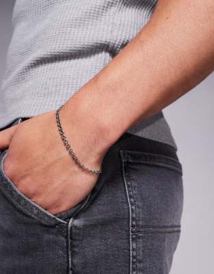 ASOS DESIGN - Bracciale in catenina con maglie a forma di cuore argentato in acciaio inossidabile resistente all'acqua - view 1