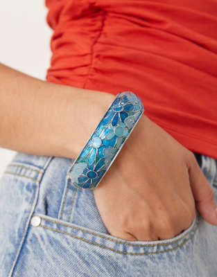 ASOS DESIGN - Bracciale rigido spesso con dettaglio a fiori