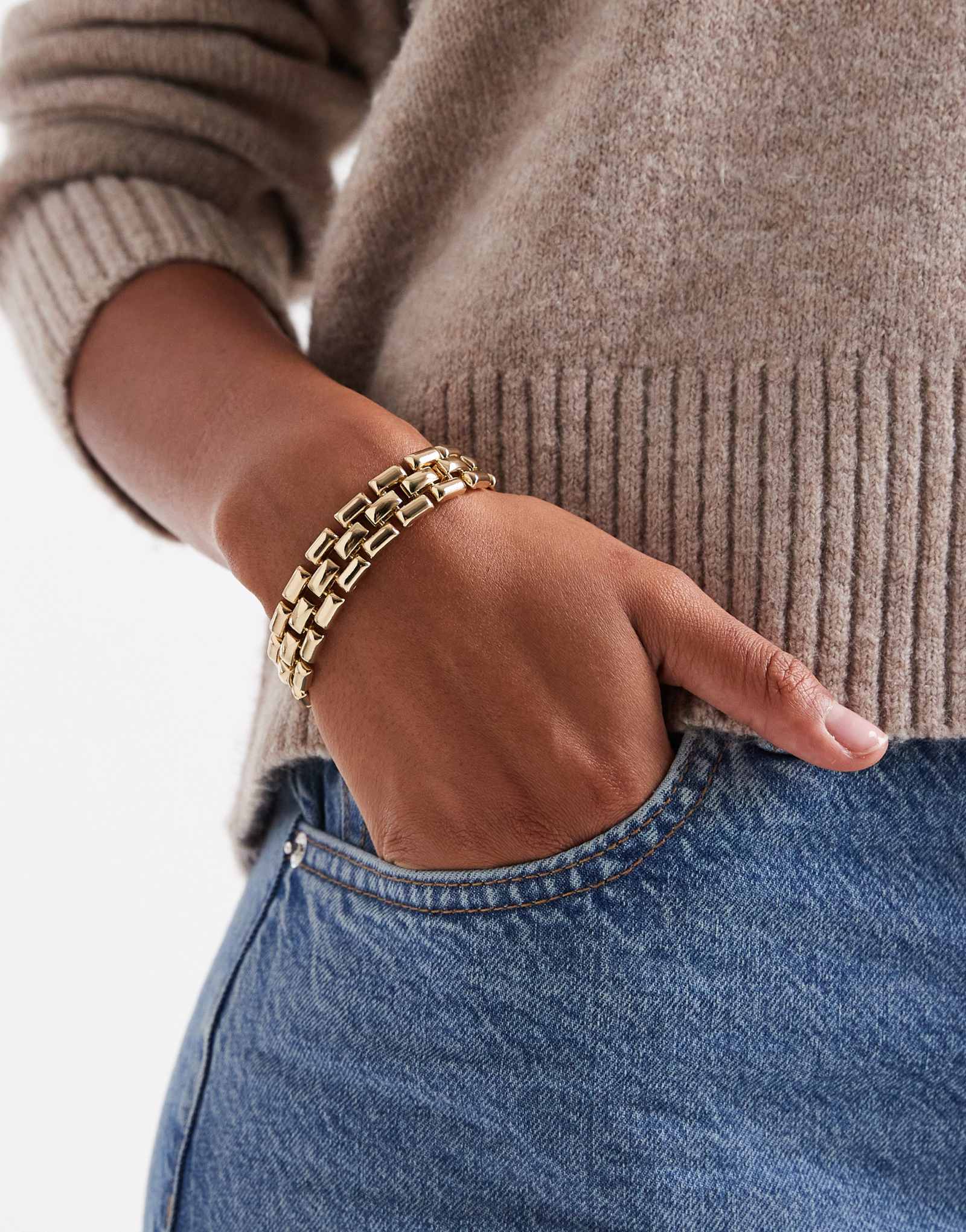 ДИЗАЙНЕРСКИЙ браслет ASOS с цепочкой золотого оттенка