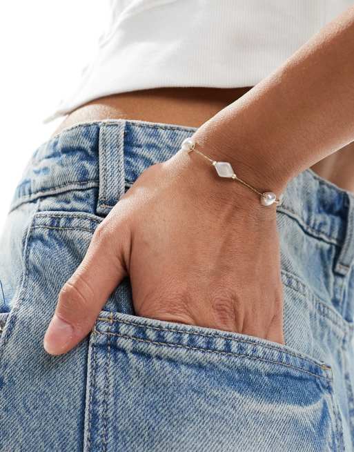 ASOS DESIGN bracelet with faux pearl and fine chain design in gold tone, 4 of 4