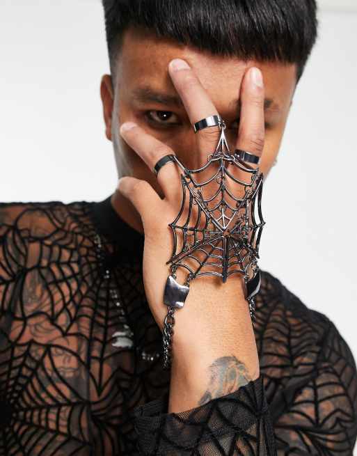 ASOS DESIGN – Bransoletka z pierścionkiem z motywem pajęczyny i pająków w kolorze ciemnostalowym