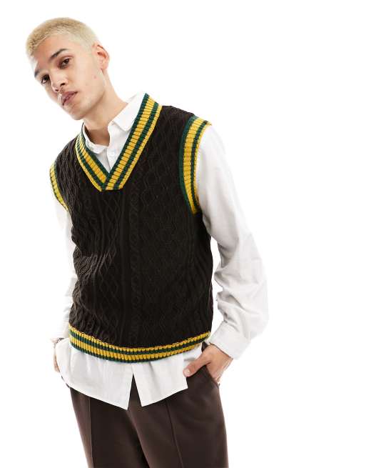 ASOS DESIGN – Brązowa dzianinowa kamizelka oversize o warkoczowym splocie w stylu krykietowym