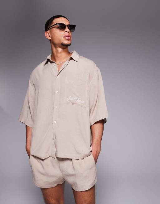 ASOS DESIGN – Brązowa koszula oversize z mieszanki lnianej z haftowaną wstawką na piersi 