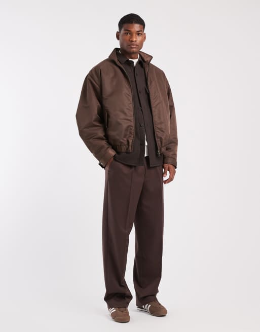 ASOS DESIGN – Brązowa kurtka bomberka oversize z wysokim kołnierzem, 2 z 6