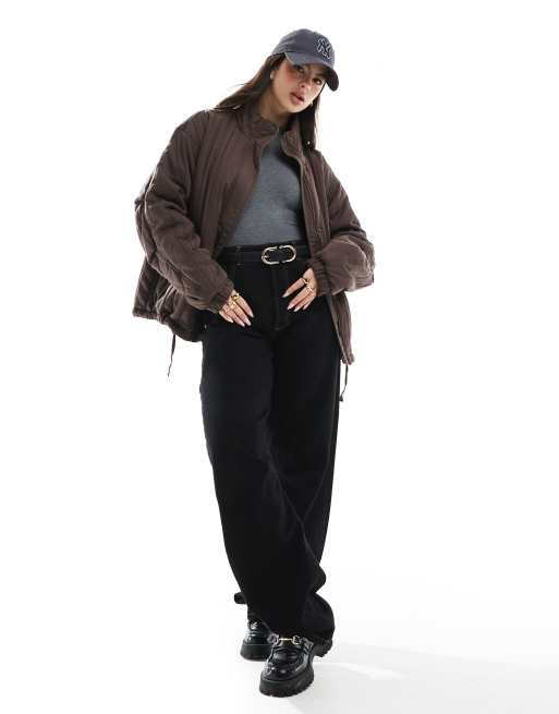 ASOS DESIGN – Brązowa pikowana kurtka z wysokim kołnierzem, 2 z 4