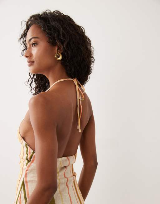 ASOS DESIGN – Brązowa trapezowa sukienka mini z dekoltem typu halter, 3 z 4