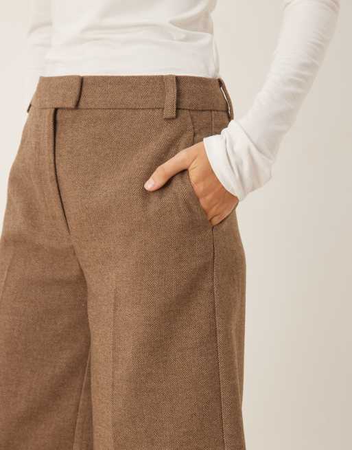 ASOS DESIGN – Brązowe dopasowane szorty bermudy, 3 z 5