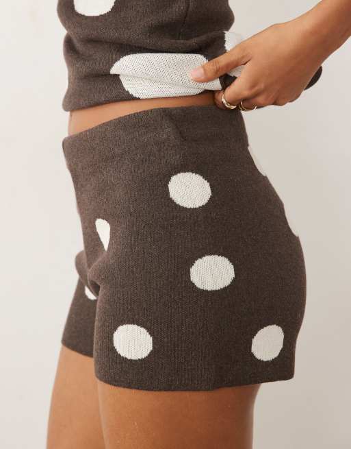 ASOS DESIGN – Brązowy asymetryczny top dzianinowy w groszki, część zestawu, 3 z 3