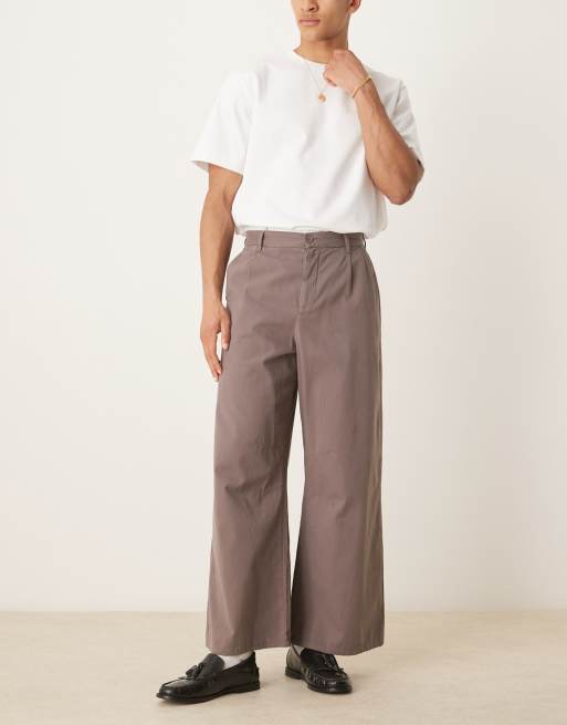 ASOS DESIGN – Brązowe, eleganckie spodnie o fasonie podkowy, z zakładkami z przodu