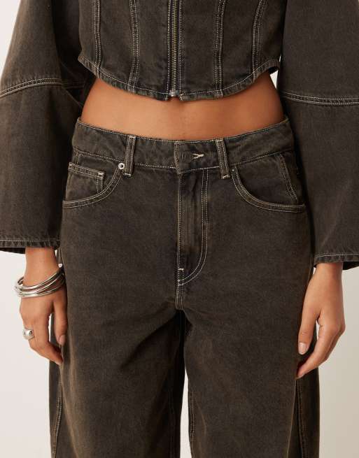 ASOS DESIGN – Brązowe jeansy barrel z obniżonym stanem, część zestawu, 5 z 5