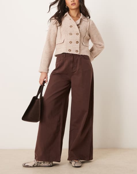 ASOS DESIGN – Brązowe jeansy z zakładkami i szerokimi nogawkami - view 1