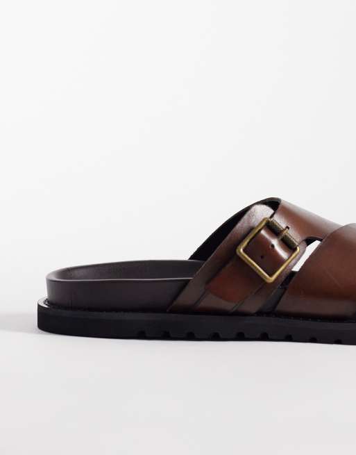 ASOS DESIGN – Brązowe skórzane sandały ze skrzyżowanymi paskami, 4 z 4