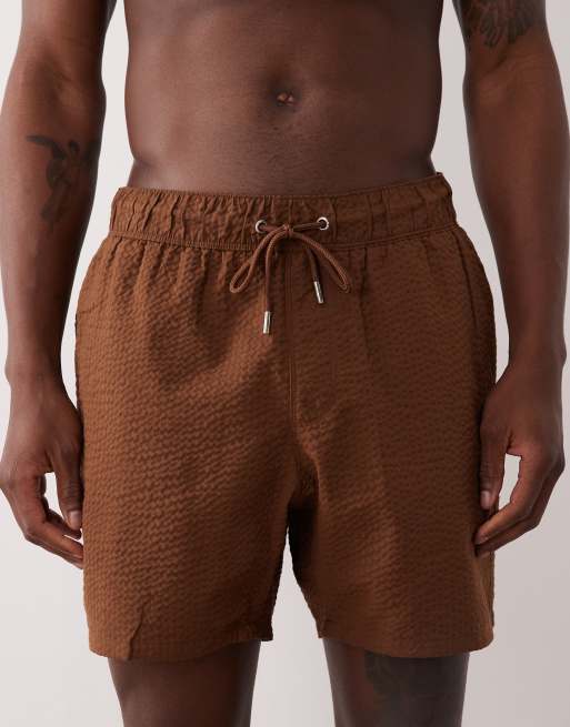 ASOS DESIGN – Brązowe średniej długości szorty kąpielowe z kory, 5 z 5