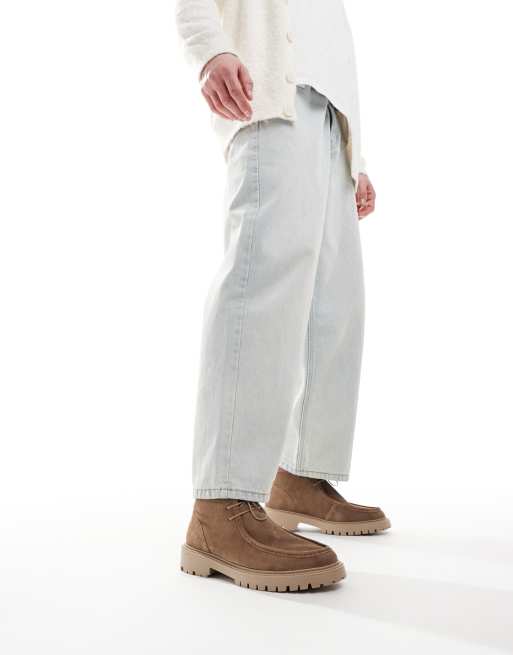 ASOS DESIGN – Brązowe, zamszowe botki sznurowane apron toe, na grubej podeszwie, 2 z 4