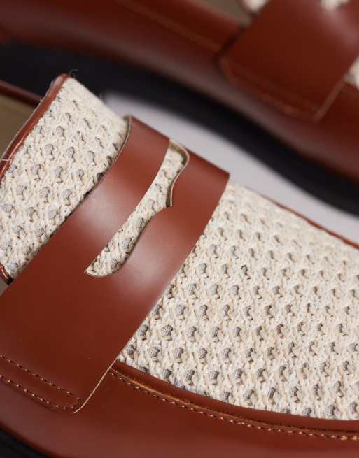 ASOS DESIGN – Brązowo-kremowe loafersy penny z rafii, 3 z 4