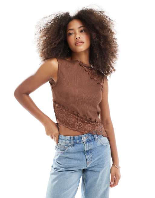 ASOS DESIGN – Brązowy fakturowany top bez rękawów z prostym dekoltem i koronkowymi wstawkami