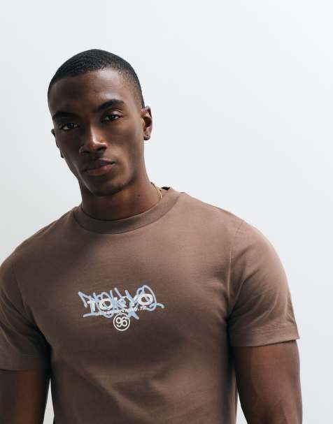ASOS DESIGN – Brązowy gruby T-shirt o regularnym kroju z grafiką z napisem „Tokyo” z przodu - view 1