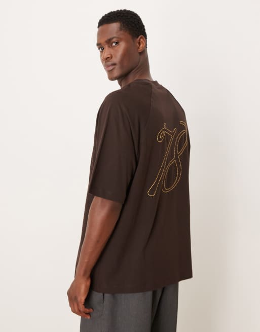 ASOS DESIGN – Brązowy raglanowy T-shirt oversize z wyhaftowanym napisem, 3 z 5