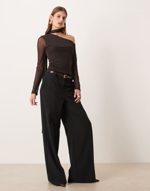 ASOS DESIGN – Brązowy siateczkowy top o asymetrycznym kroju z szalikiem, 4 z 4