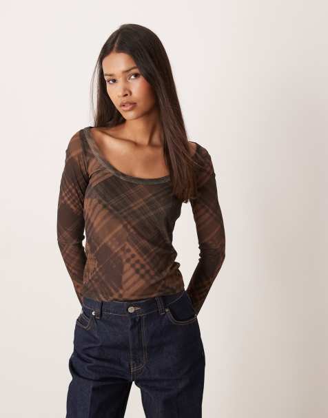 ASOS DESIGN – Brązowy siateczkowy top z dekoltem w kształcie litery U w kratę - view 1