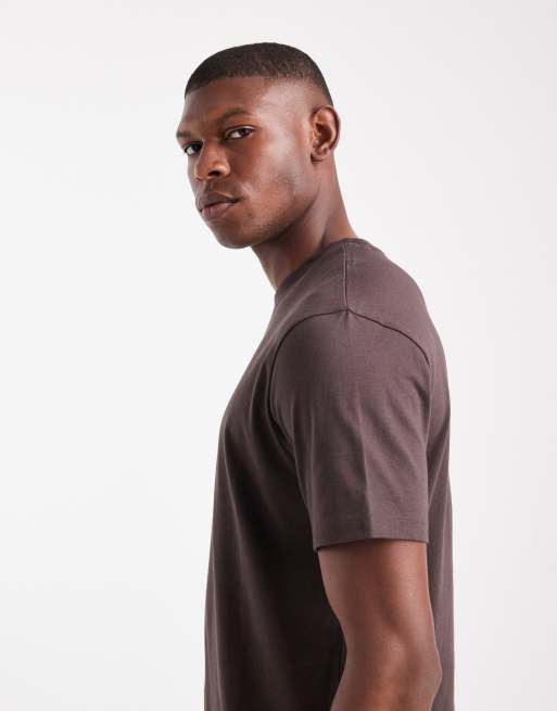 ASOS DESIGN – Brązowy T-shirt basic o regularnym kroju, 3 z 5