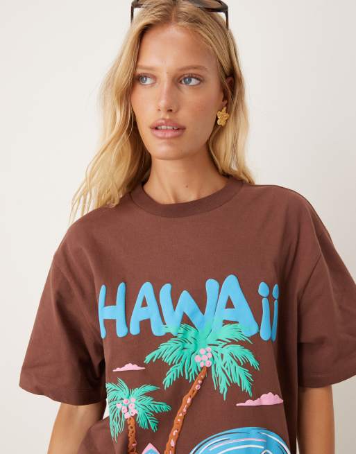 ASOS DESIGN – Brązowy T-shirt oversize z grafiką z napisem Hawaii, 3 z 4