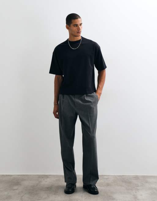 ASOS DESIGN breatheMAX™ camiseta boxy extragrande de algodón en negro, 2 de 5