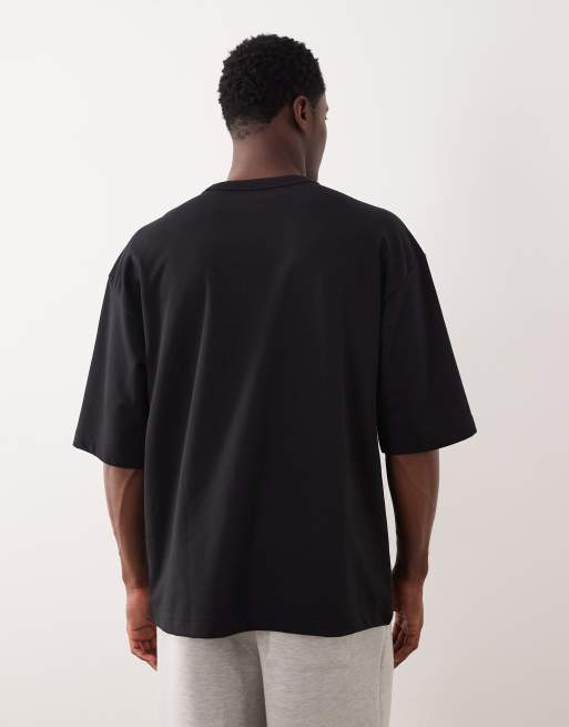 ASOS DESIGN breatheMAX™ heavyweight oversized half sleeve T-shirt in black cotton blend , 3 of 5