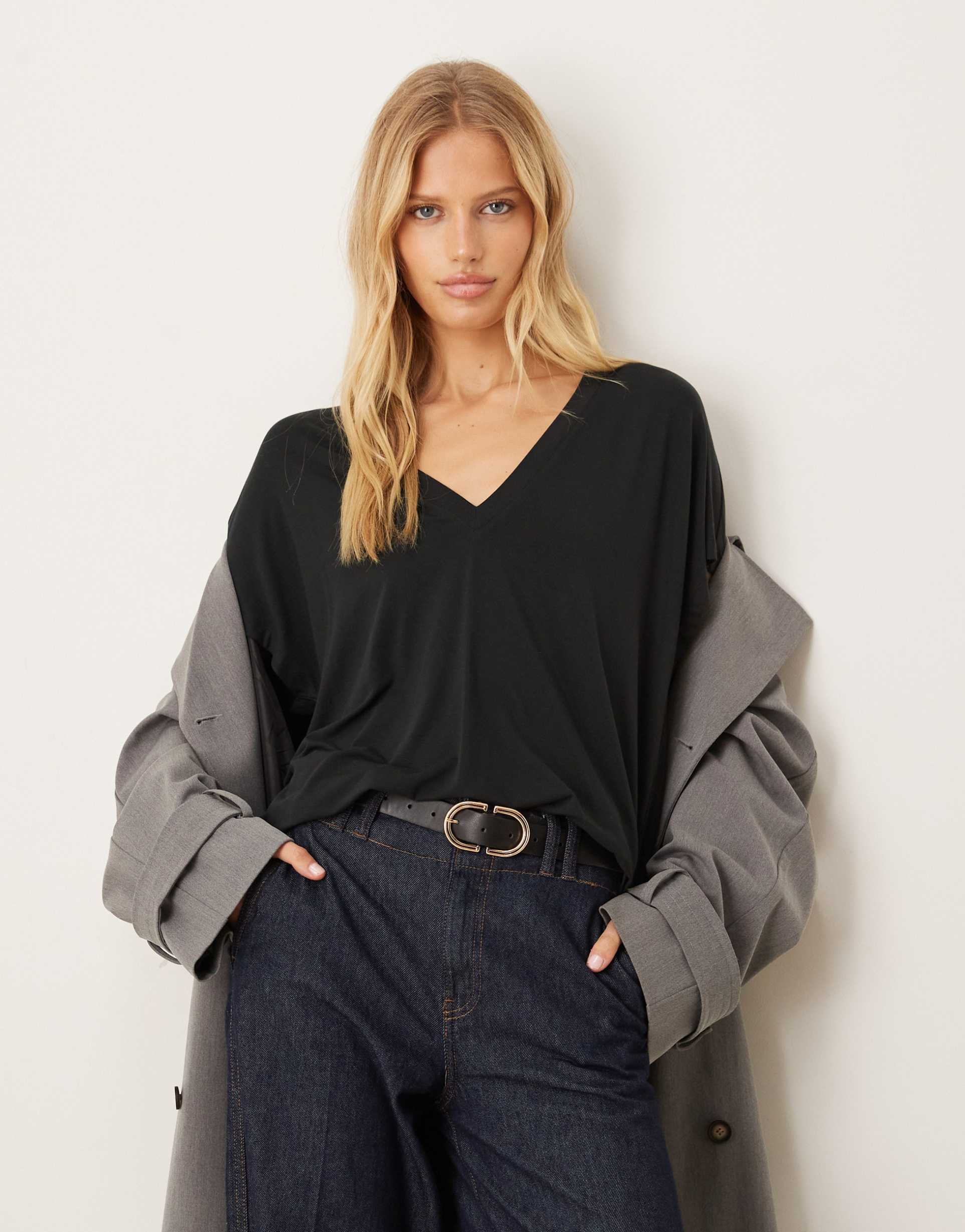 asos design breathemax™ lyocell drapey v neck t-shirt in black