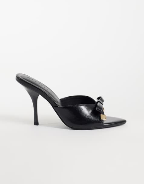 ASOS DESIGN bred passform Nelly mules med rosettdetalj och hög klack i svart suedette - view 1