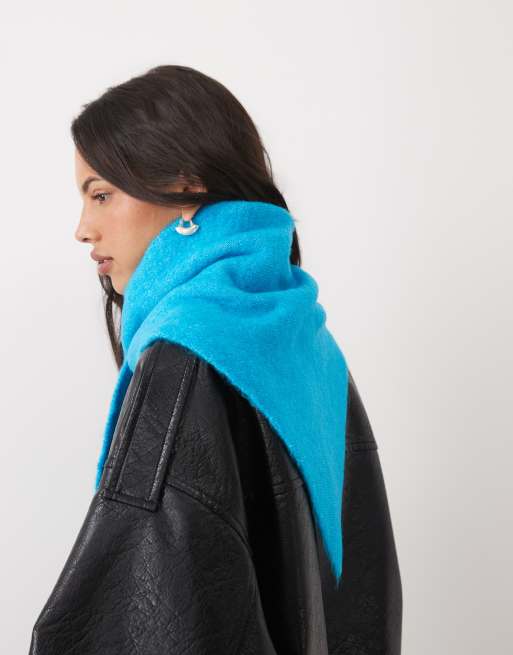 ASOS DESIGN bred trekantscarf med knytning i turkos, 2 av 3