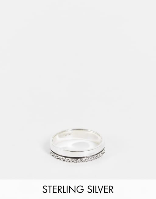 ASOS DESIGN - Brede, gehamerde ring in zilver