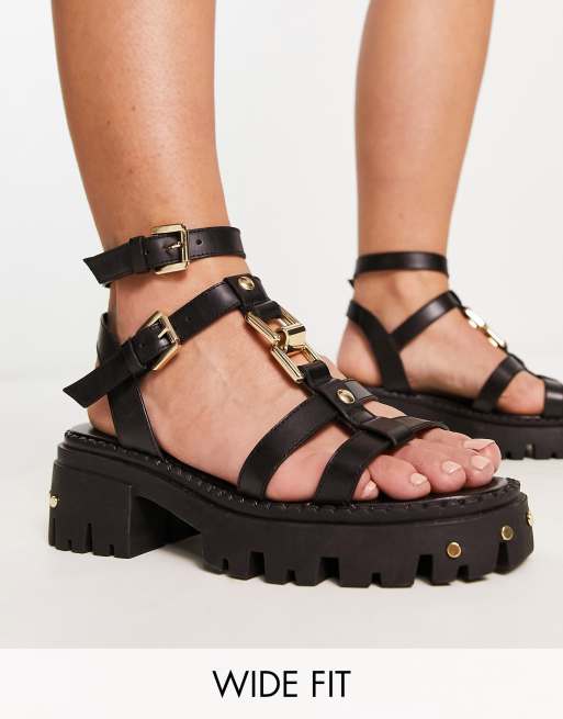 ASOS DESIGN - Brede Pasvorm - Forrest - Leren platte sandalen met bandjes en dikke zool in zwart