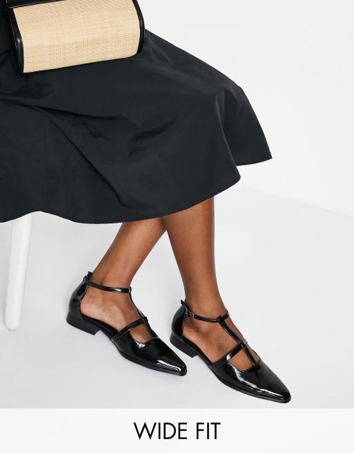 ASOS DESIGN - Brede pasvorm - Malay - Puntige platte schoenen in zwart