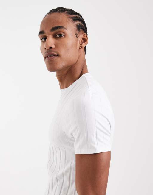 ASOS DESIGN – Breit geripptes T-Shirt in Weiß mit Einkerbung am Kragen und körperbetontem Schnitt  , 4 von 5
