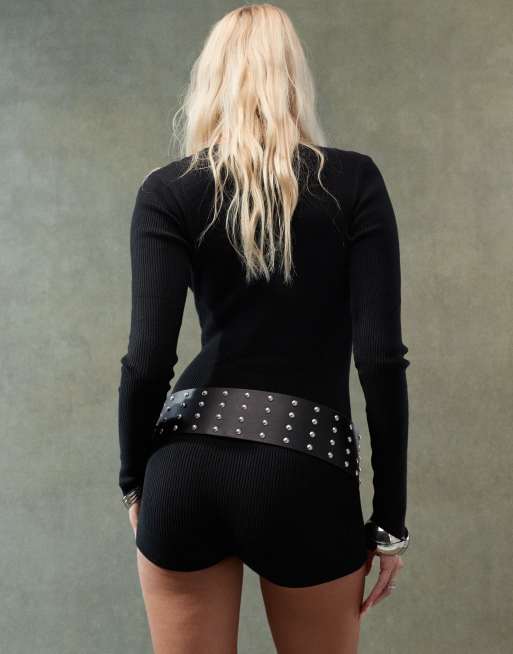 ASOS DESIGN – Breiter Gürtel in Schwarz mit silberfarbener Schnalle und Nietenbesatz, 3 von 4