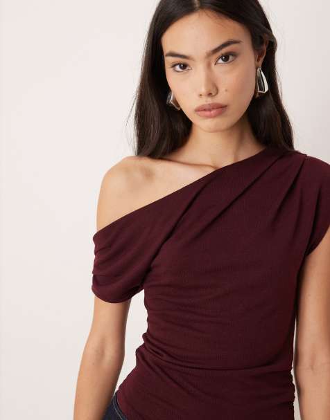 ASOS DESIGN - Bærfarvet top i striklook med offshoulder-design - view 1