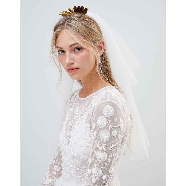 ASOS DESIGN Bridal Velo con cristalli e foglie in metallo