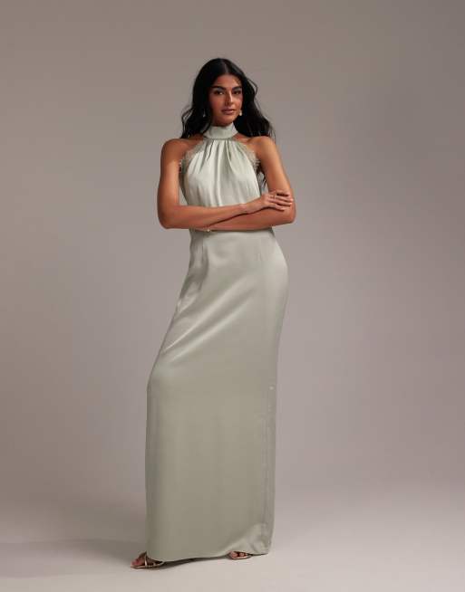 ASOS DESIGN Bridesmaid – Jasnozielona kolumnowa sukienka maxi z dekoltem typu halter i koronkowym wykończeniem