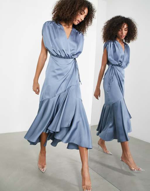 ASOS DESIGN Bridesmaid satin wrap midi dress with ruched detail in dusky blue, 4 of 4