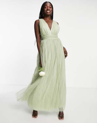 ASOS DESIGN Bridesmaid tulle plunge maxi dress dress with bow back detail  in sage | ASOS