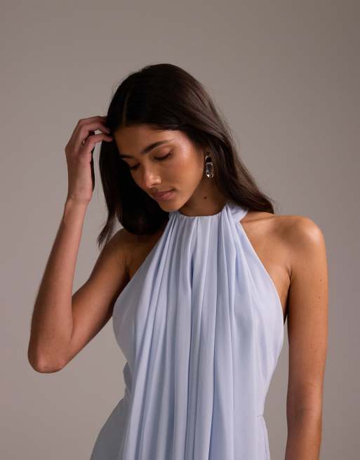 ASOS DESIGN Bridesmaids – Niebieska sukienka maxi w stylu togi z drapowanym dekoltem halter, 2 z 5